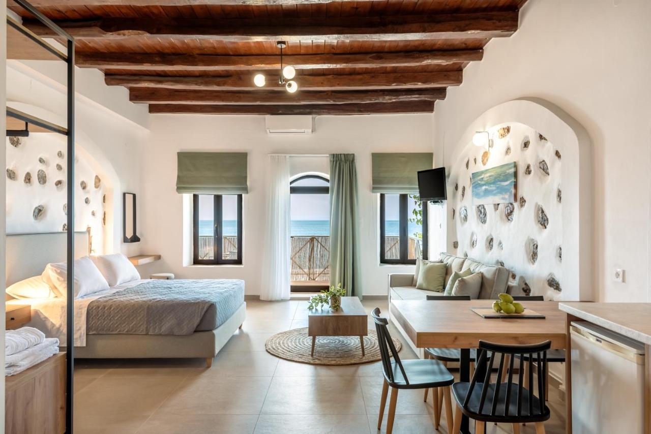 Superb Apartments Kriaras Sea View In Sfakia Khóra Sfakíon Exteriér fotografie