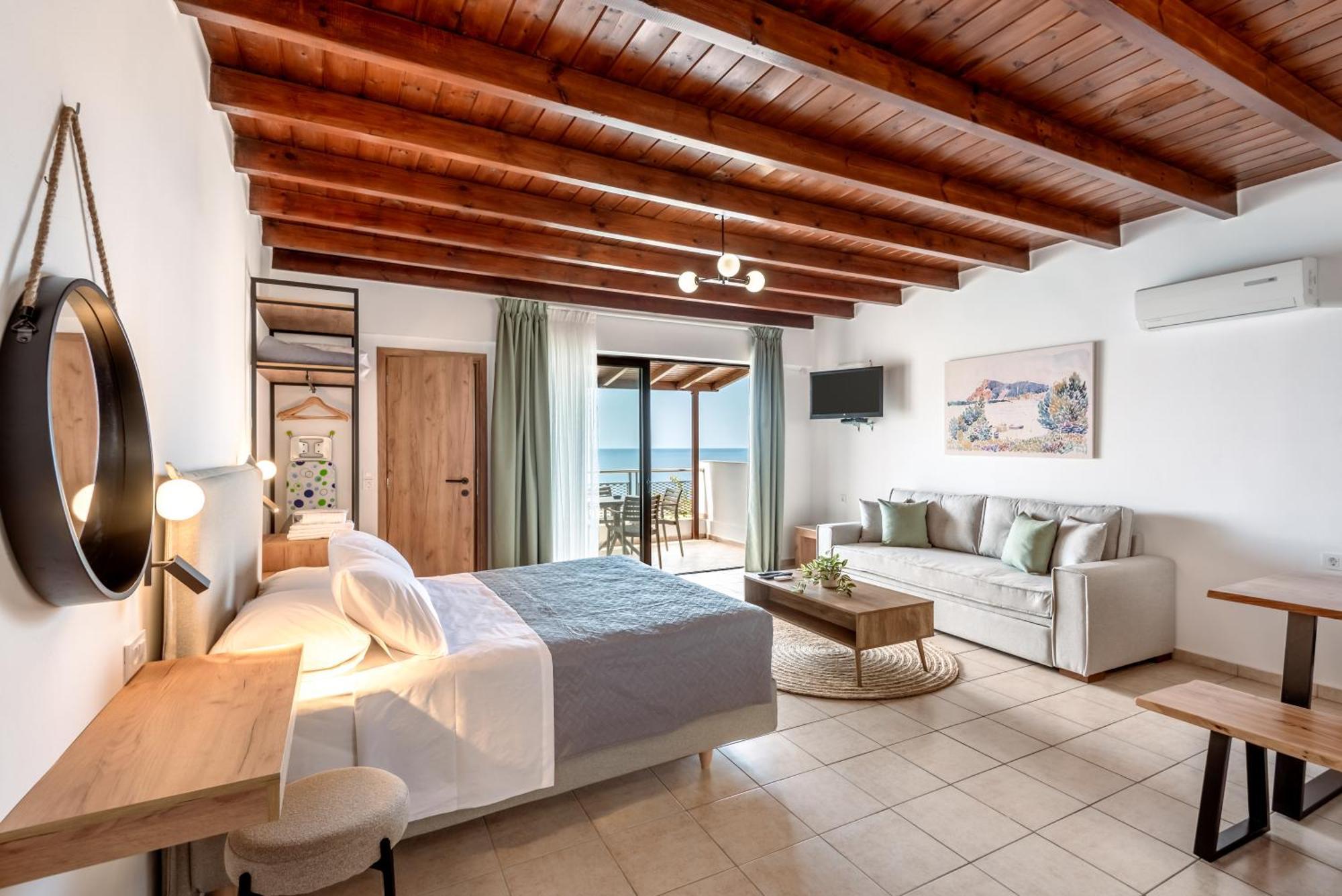 Superb Apartments Kriaras Sea View In Sfakia Khóra Sfakíon Exteriér fotografie