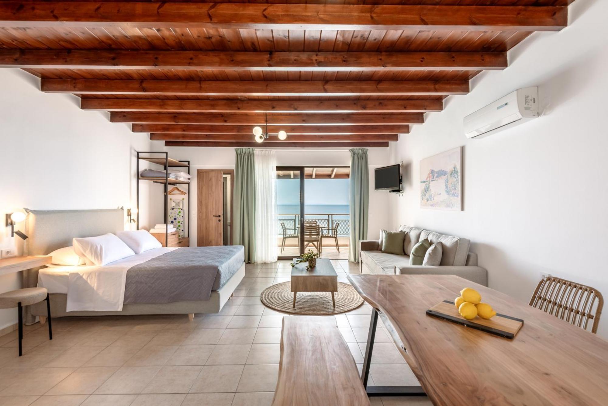 Superb Apartments Kriaras Sea View In Sfakia Khóra Sfakíon Exteriér fotografie